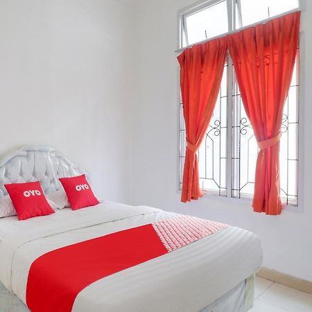Oyo 2997 Grand Suites Palace 2 Sindanglaya Dış mekan fotoğraf