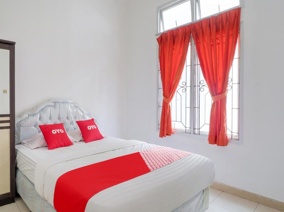 Oyo 2997 Grand Suites Palace 2 Sindanglaya Dış mekan fotoğraf