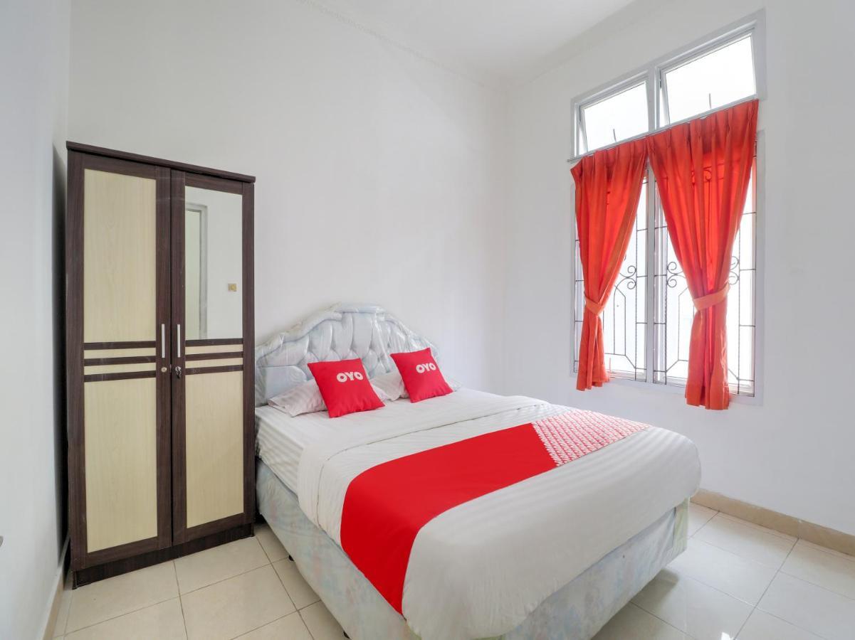 Oyo 2997 Grand Suites Palace 2 Sindanglaya Dış mekan fotoğraf