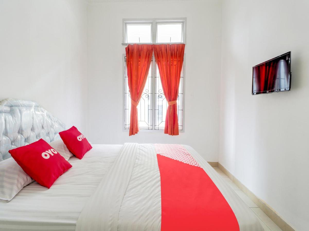 Oyo 2997 Grand Suites Palace 2 Sindanglaya Dış mekan fotoğraf